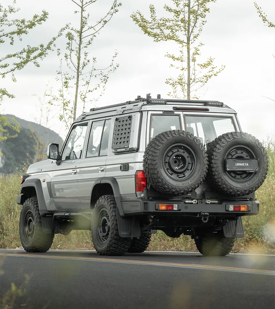 urnieta rear bumper kit for lc70 img 8